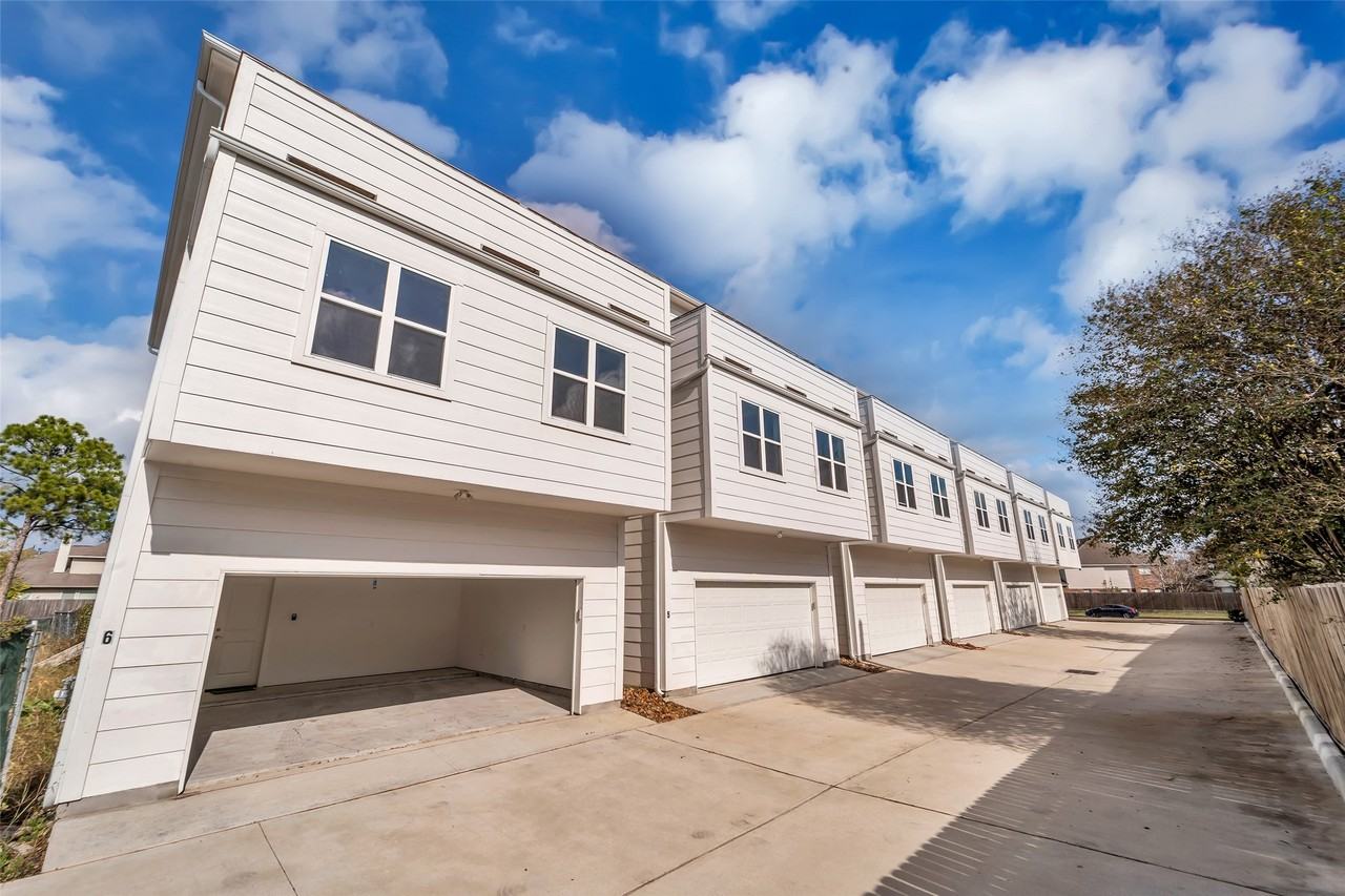 15000 S Richmond Ave #15000-6 - Photo 3 of 15