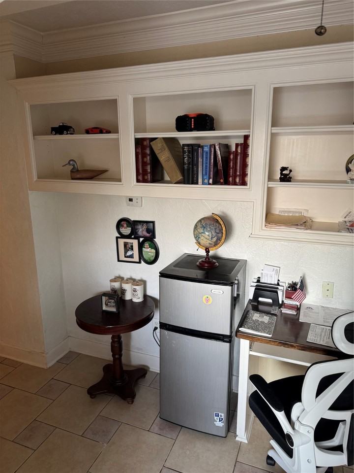 Undisclosed Address #6015 - Photo 6 of 19