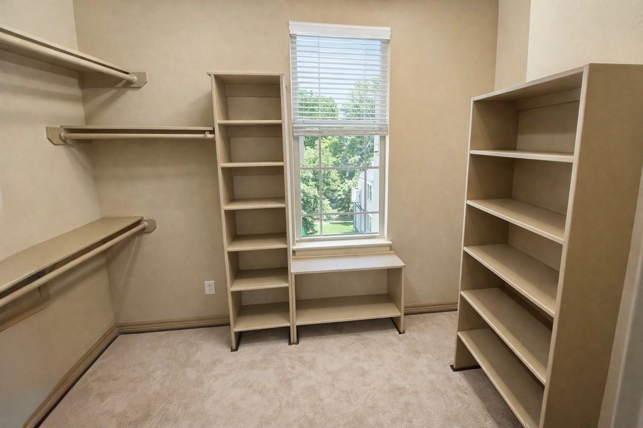 5711 Kiam St #5711 - Photo 2 of 7