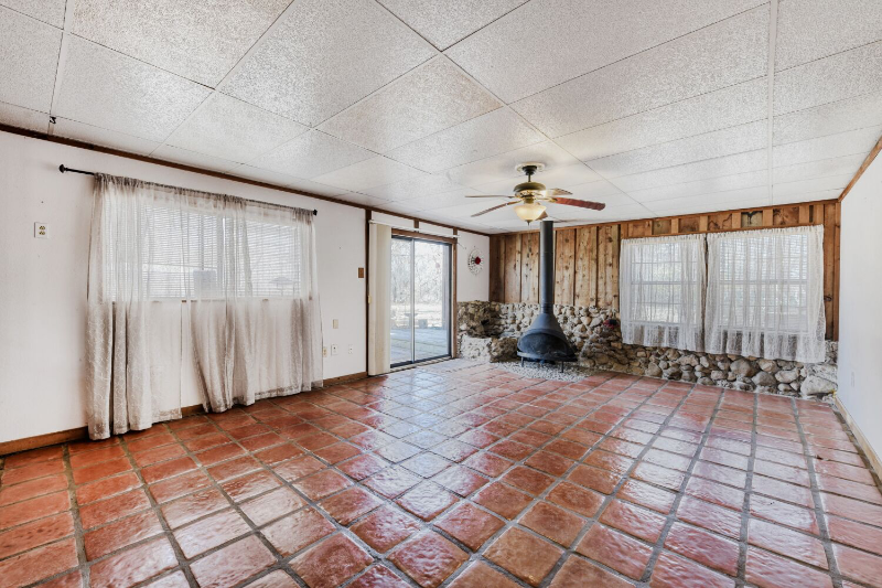 187 River Oaks Dr - Photo 2 of 17