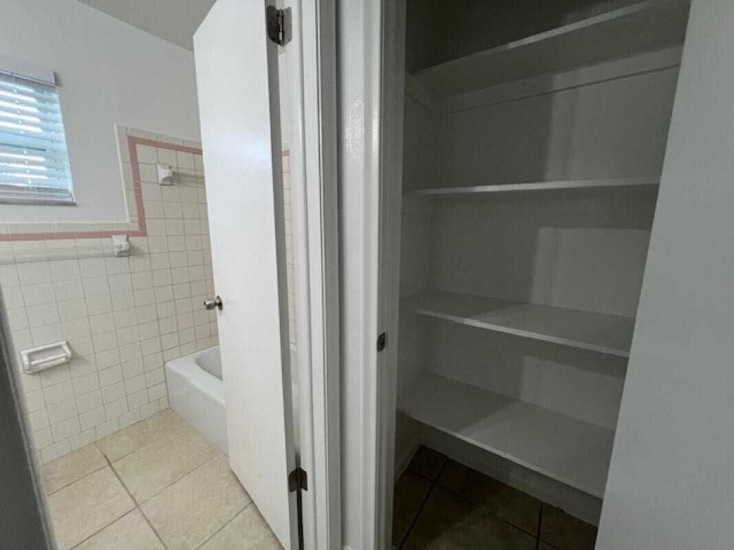 523 S K St #523-5 - Photo 7 of 11