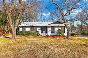 featured image of 2204 Dulaire Rd