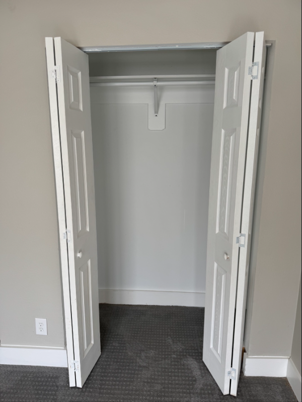 329 E 25th St #B - Photo 5 of 12