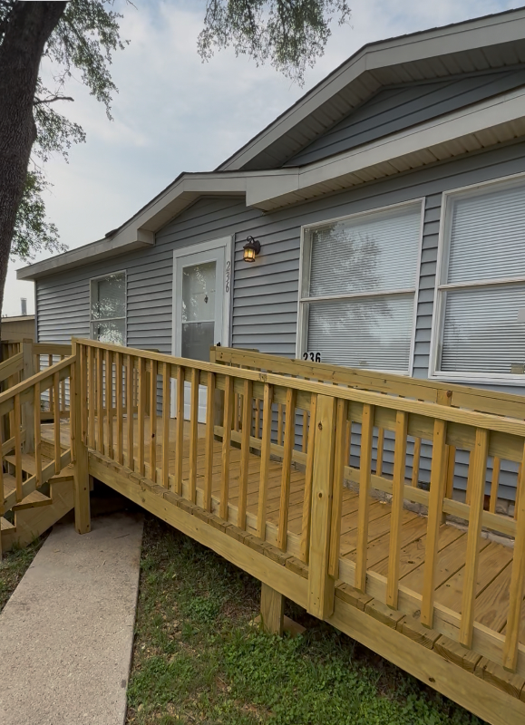 236 Rosemont Dr - Photo 2 of 20