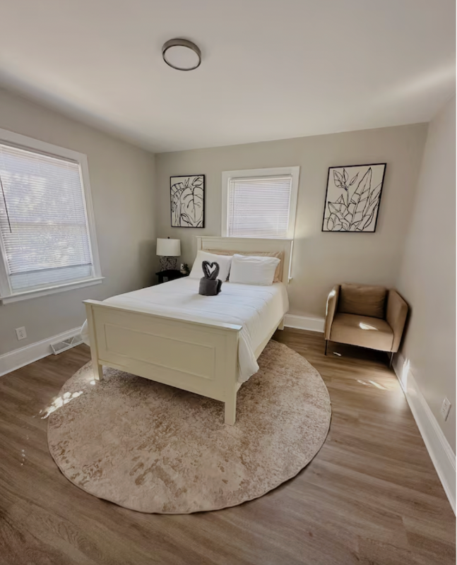 2429 Remount Rd - Photo 4 of 10