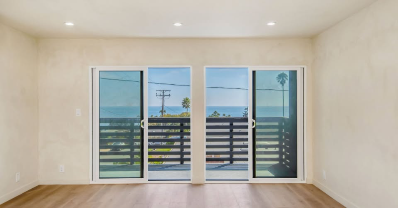 1105 N Coast Hwy #H - Photo 7 of 9