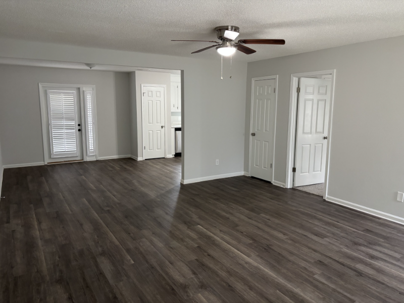 532 Kenton Dr - Photo 4 of 19