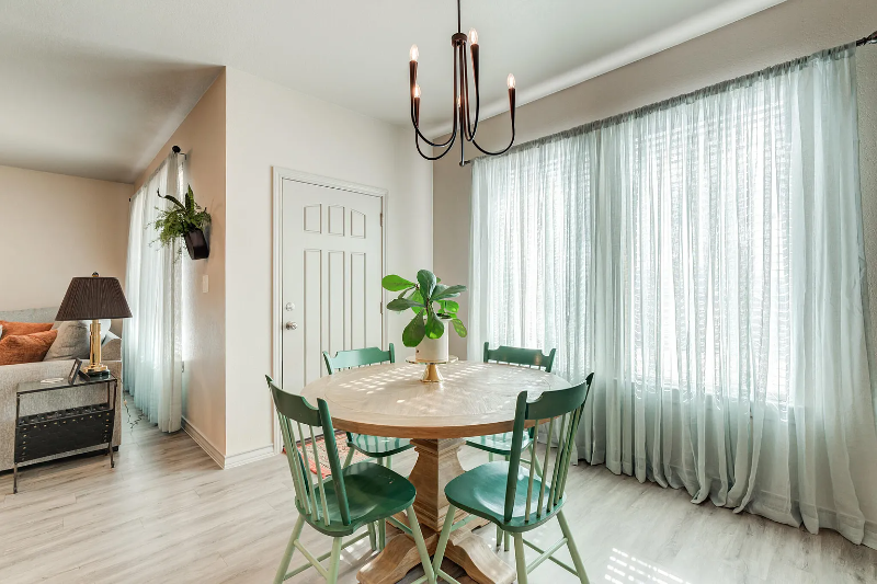 7813 88th St - Photo 4 of 20