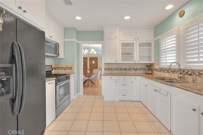 1114 S Birchsanta Ana, Ca ##Ca - Photo 7 of 20