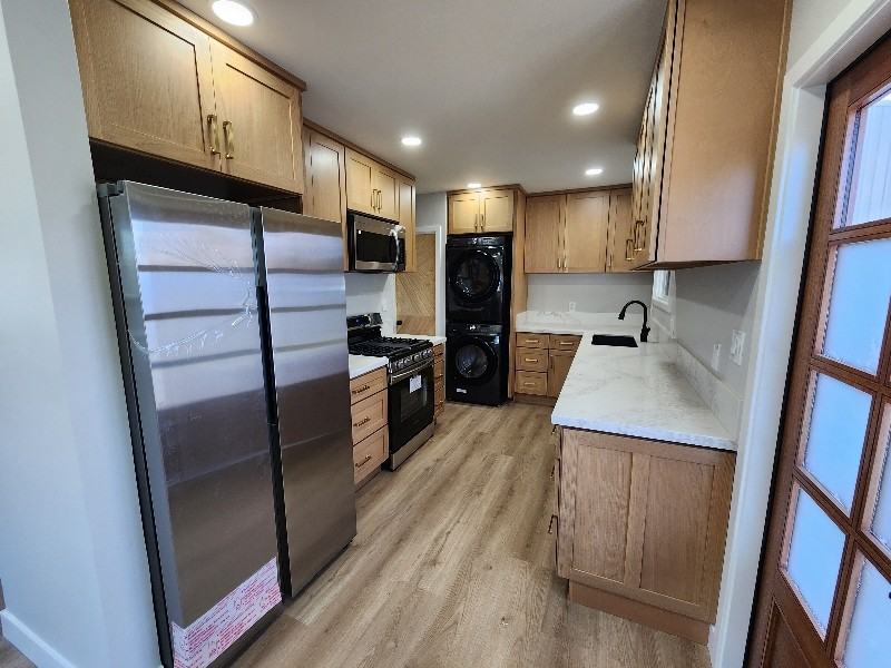 333 E 61st St - Photo 4 of 18