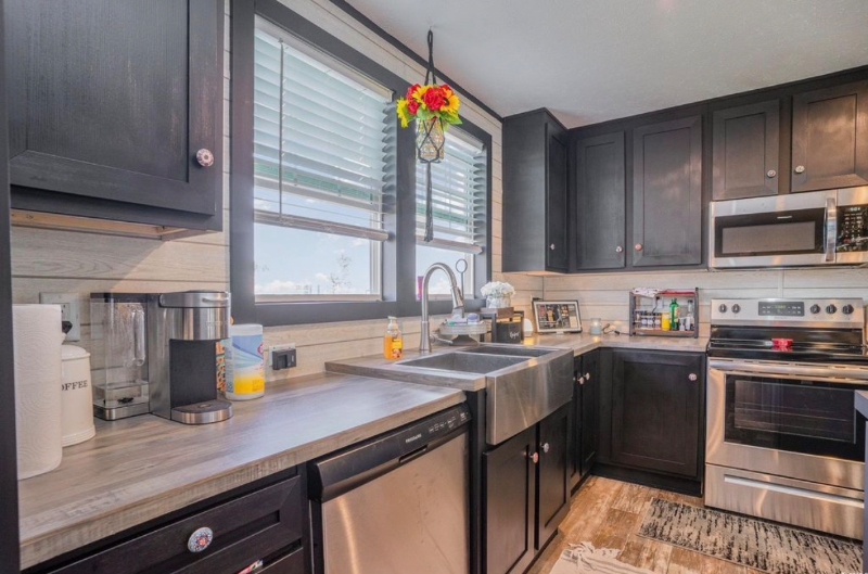 3824 Wayside Rd - Photo 7 of 20