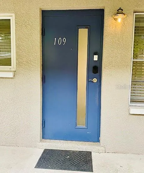 212 S Church Ave #109 - Photo 7 of 19