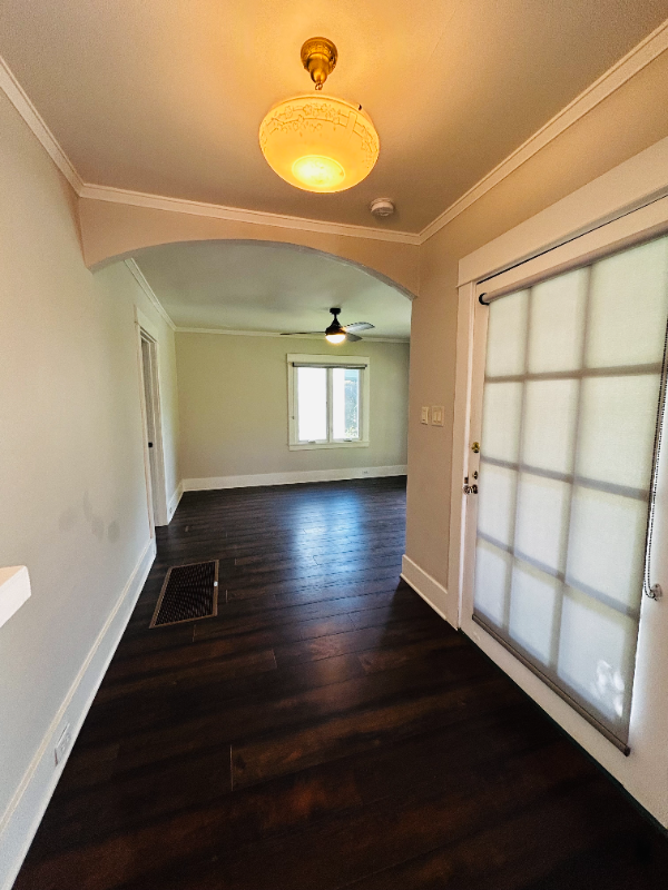 444 S Euclid Ave #1 - Photo 4 of 16