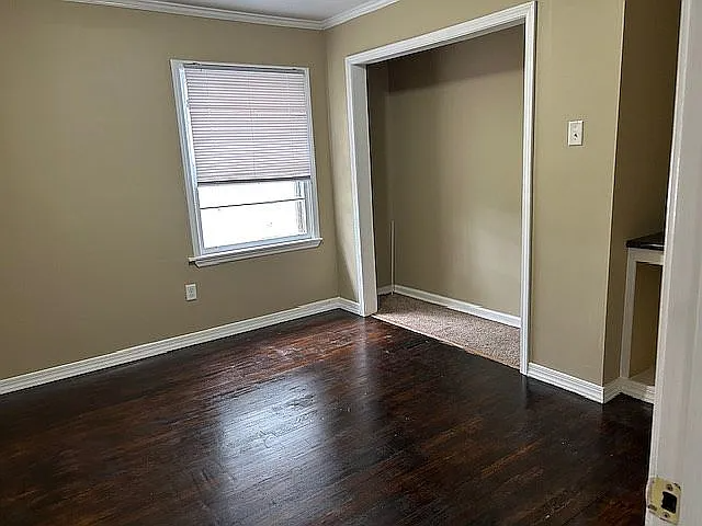 3056 Farcott St - Photo 6 of 7