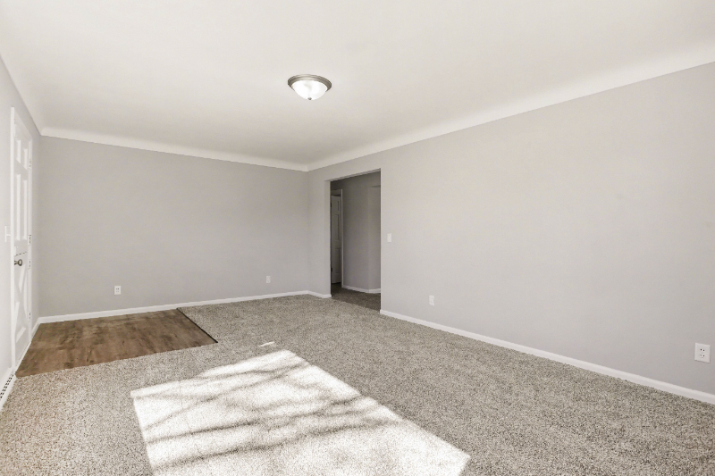 10203 Shadowlane Ave - Photo 6 of 20