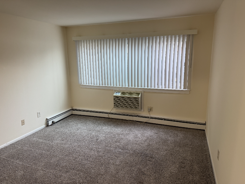 6213 S 13th St #7 - Photo 2 of 10