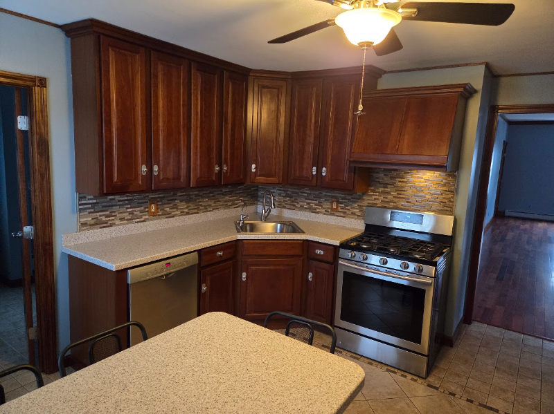 163 Prospect St #1stFL