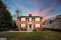 21 W Seventh St #B - Photo 1 of 1