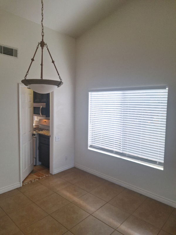 39751 Amberley Cir - Photo 7 of 20