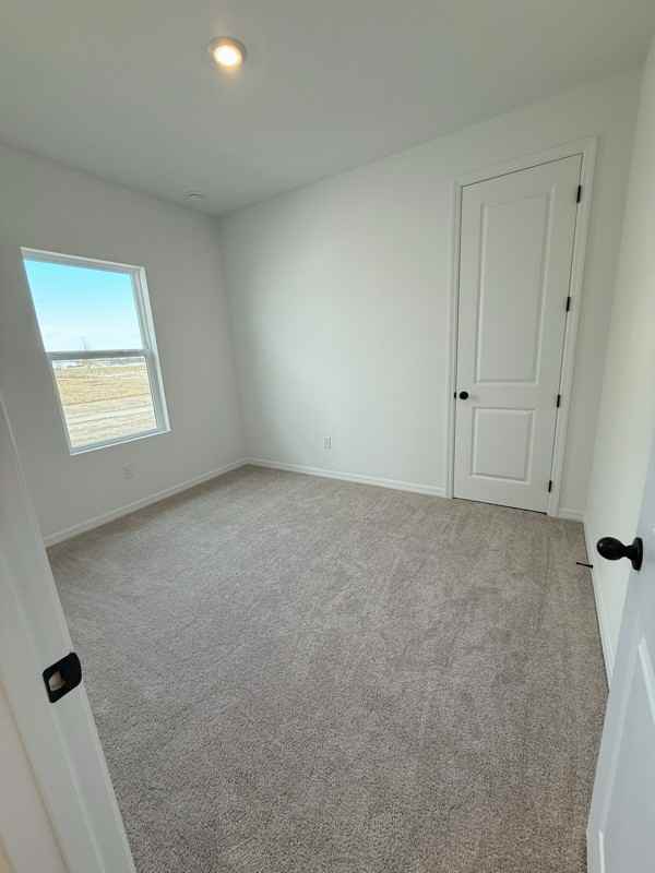 4423 Masthead Ave - Photo 7 of 9