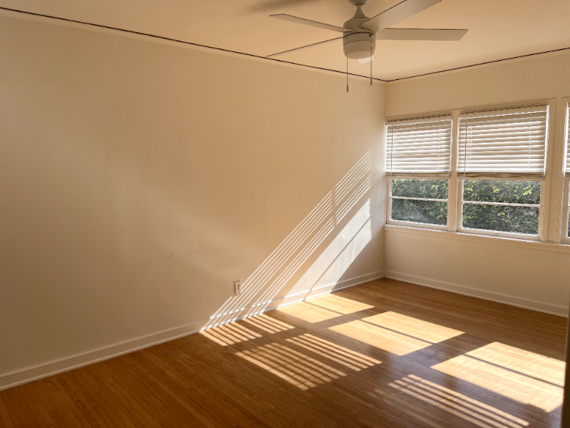 4160 Mildred Ave - Photo 7 of 8