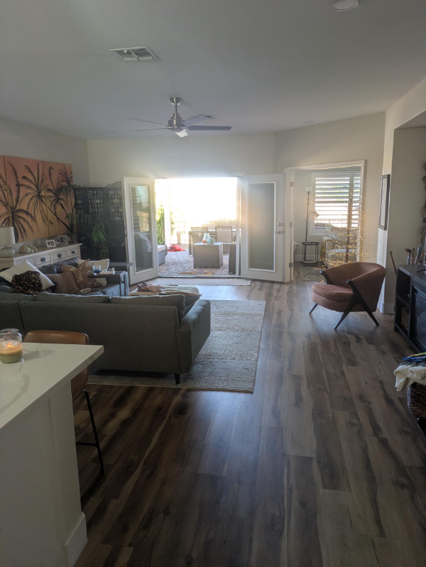 2072 King Mesa Dr - Photo 2 of 18