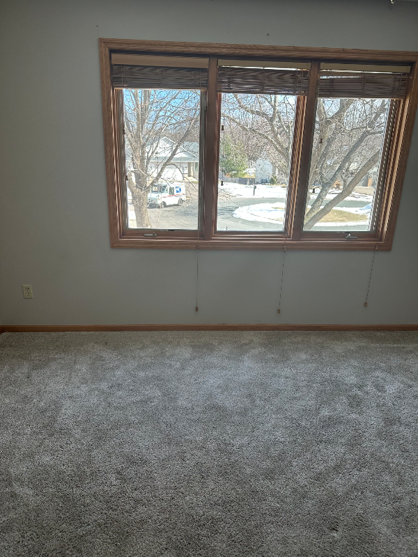 14826 Oakcrest Cir - Photo 2 of 14