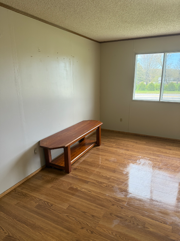 121 N State St - Photo 7 of 20