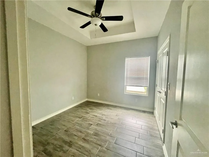 3918 Las Vistas Ln #3 - Photo 4 of 13