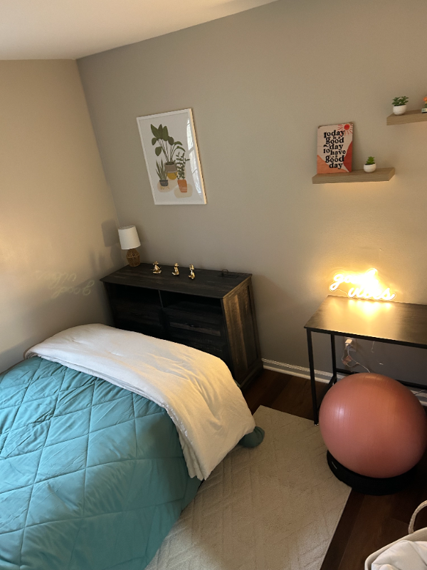 57 Iron St - Photo 6 of 8