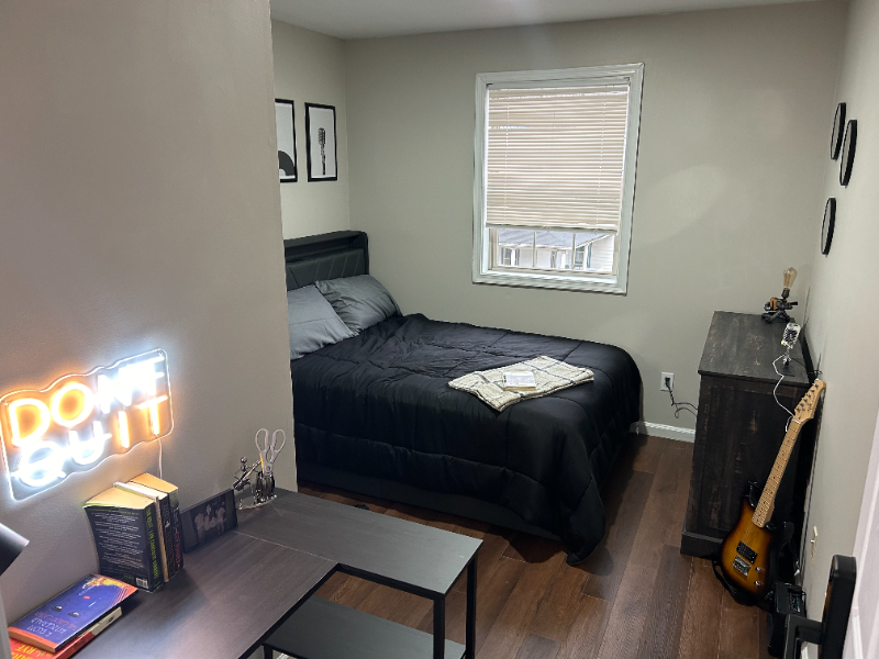 57 Iron St - Photo 7 of 8