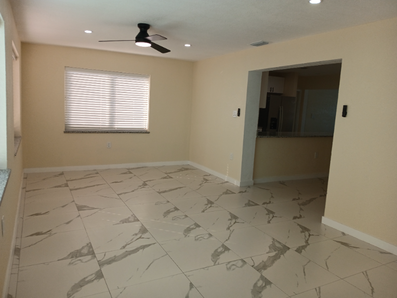 378 78th Ave Ne - Photo 4 of 14