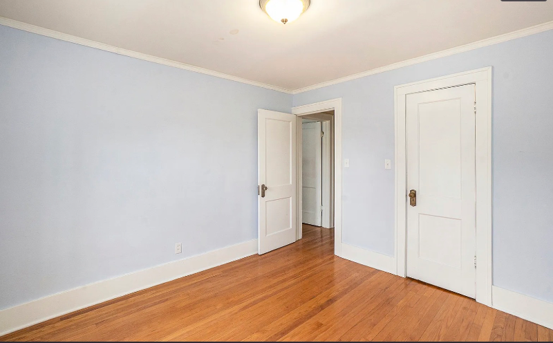 3833 Webster St - Photo 4 of 16