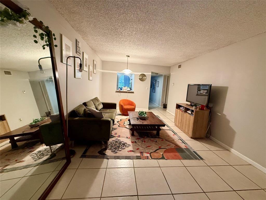 3300 Nw 46th St #3300 - Photo 3 of 23