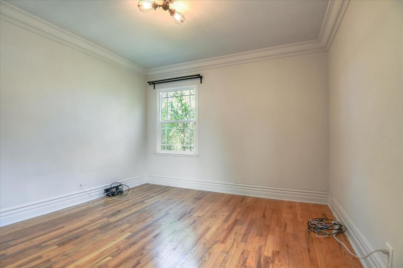 11386 Tenino Ave #11386 - Photo 2 of 35