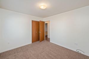 featured image of 423 Northview Ln #423
