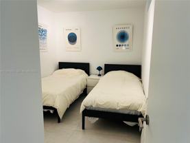 900 Bay Dr - Photo 1 of 1