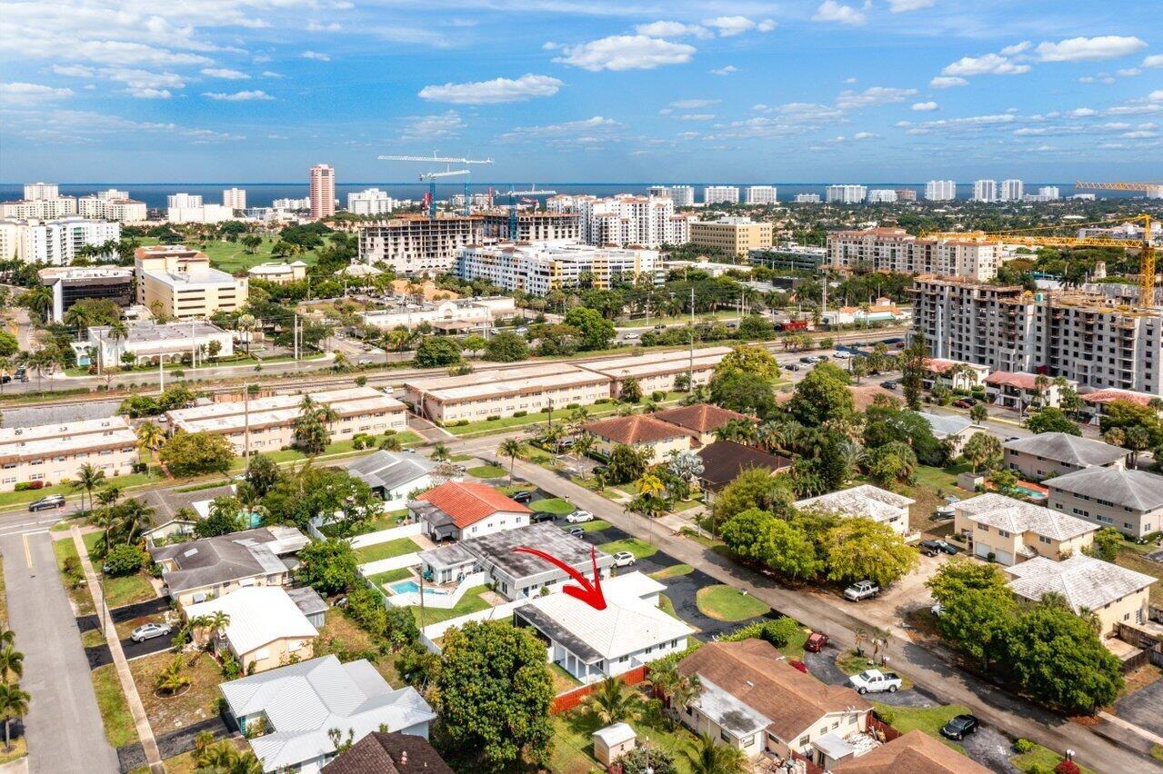 245 Sw 6th St #245 - Photo 4 of 40