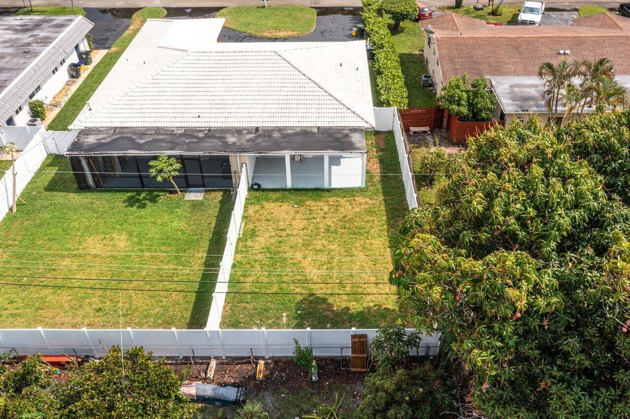 245 Sw 6th St #245 - Photo 7 of 40