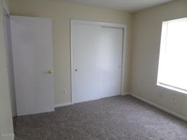 featured image of 3727 Greentree Pl #3727