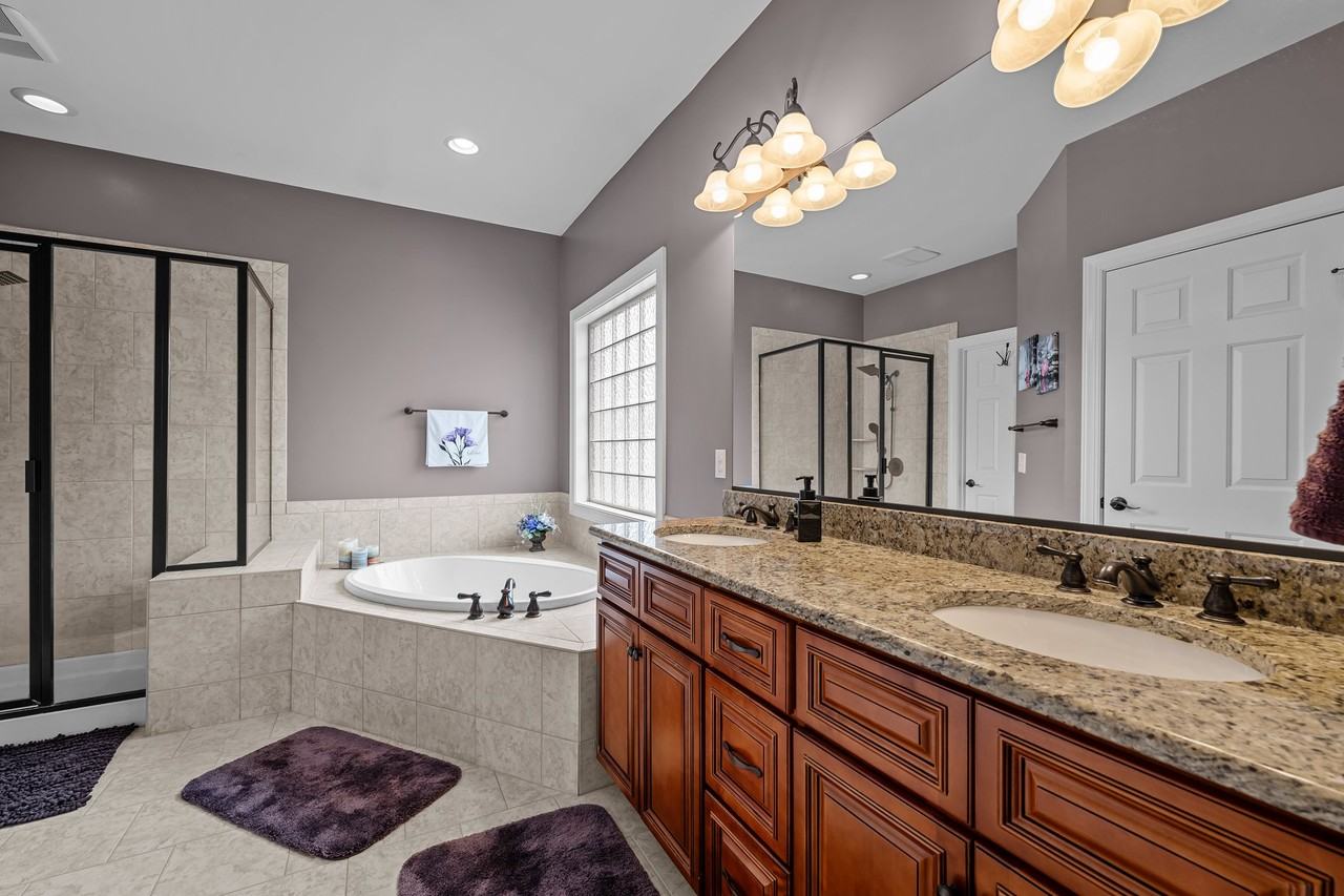 1923 Strathmore Dr #NA - Photo 5 of 16