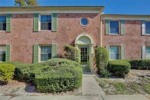 featured image of 117 Georgetown Dr #C