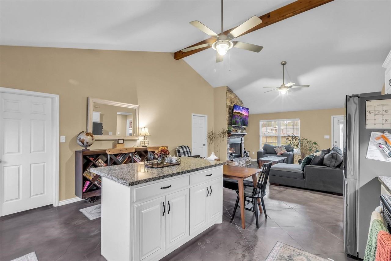 696 Independence Rd #696 - Photo 2 of 27