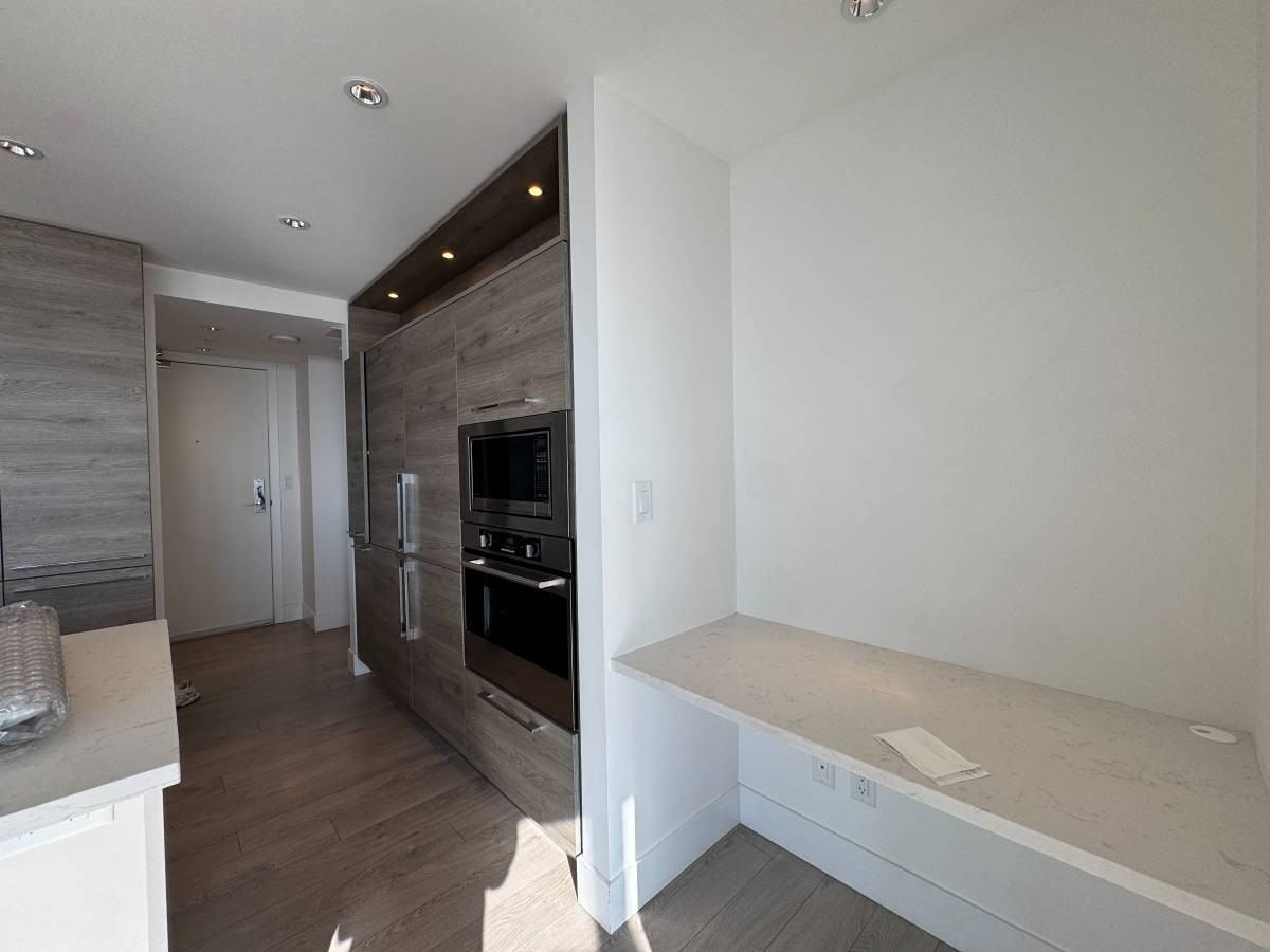 Edmonds St & Kingsway - Photo 4 of 19