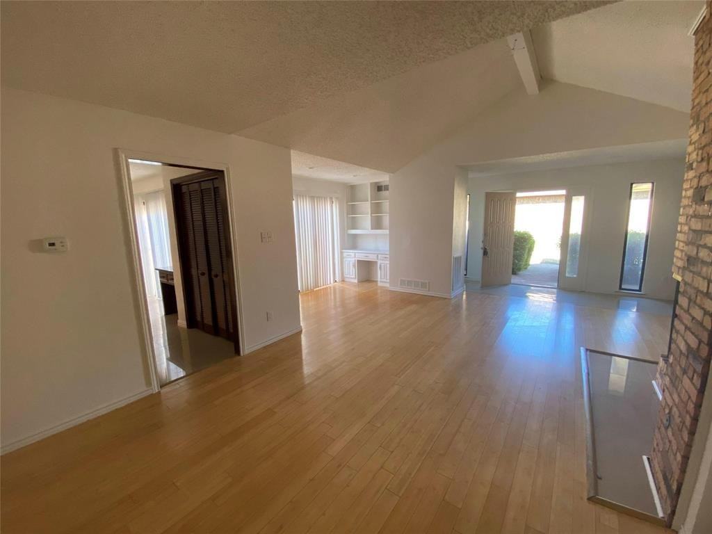 1109 Wimbledon Ln #1109 - Photo 6 of 24