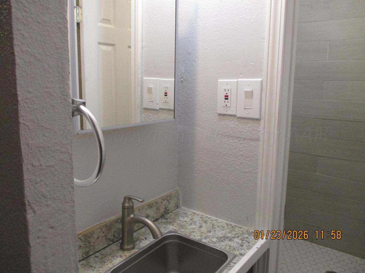 1501 Clover Dr #1501 - Photo 7 of 10