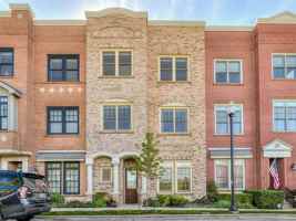 featured image of 414 Ne 2nd St #1