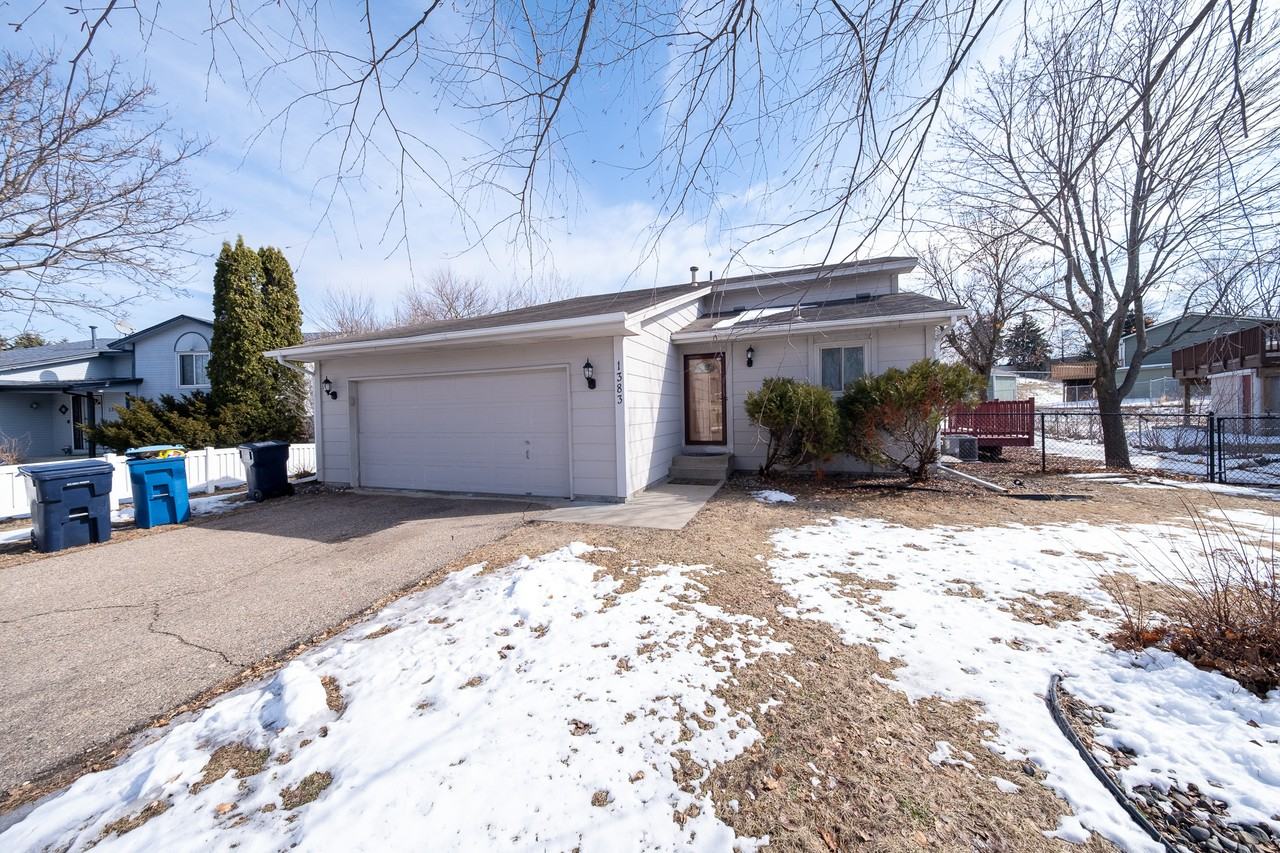 1383 Sage Ln #1 - Photo 2 of 35