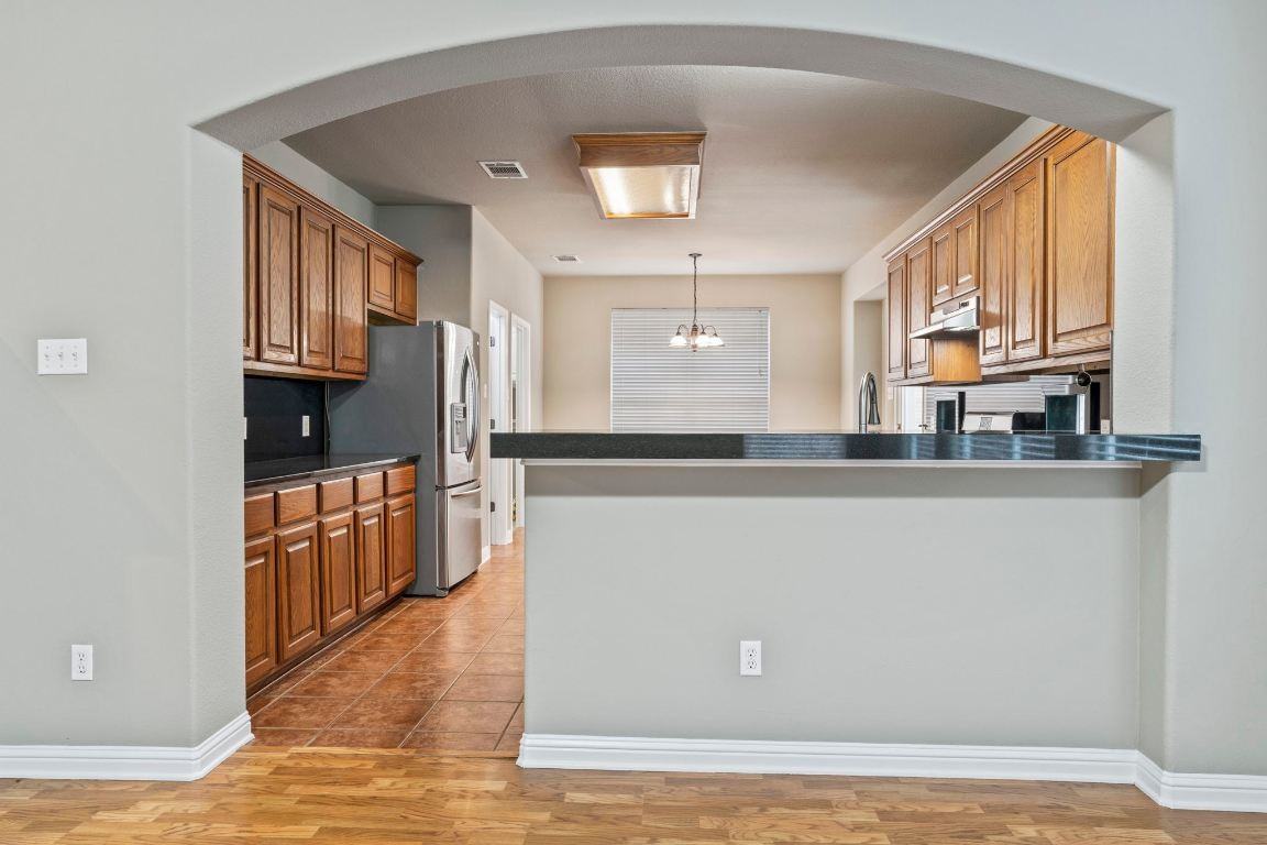 2020 Petrified Forest Dr #2020 - Photo 6 of 39