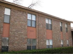 1203 W 49th St #1203J - Photo 1 of 1